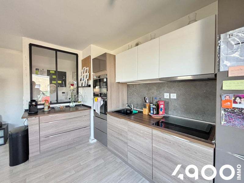 Appartement - 81 m² - 4 pièces