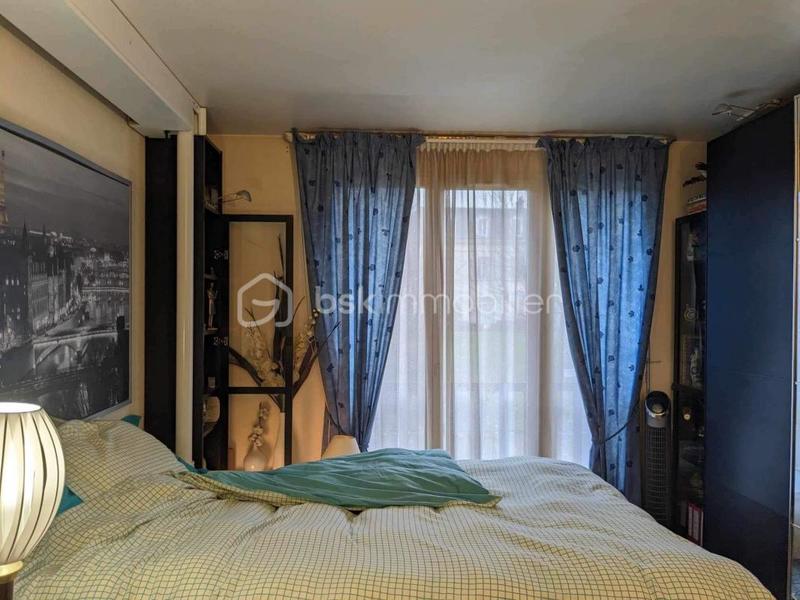 Studio - 25 m² - 1 pièce