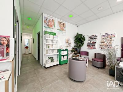 Local commercial - 61 m²