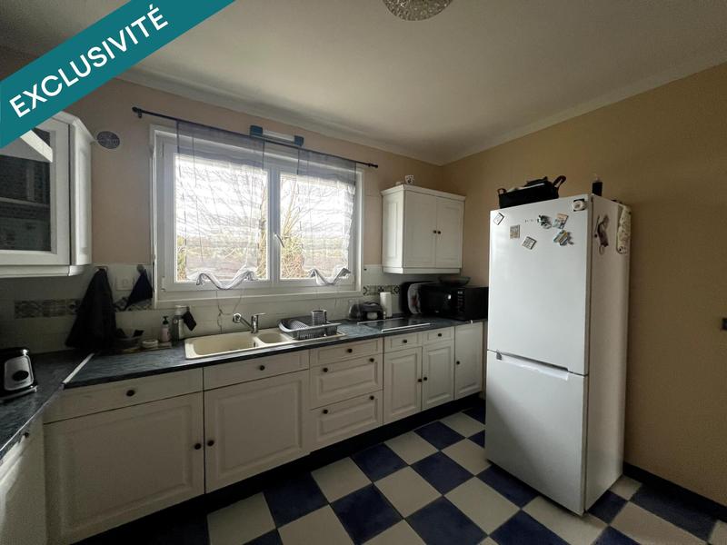 Maison - 92 m² - 6 pièces