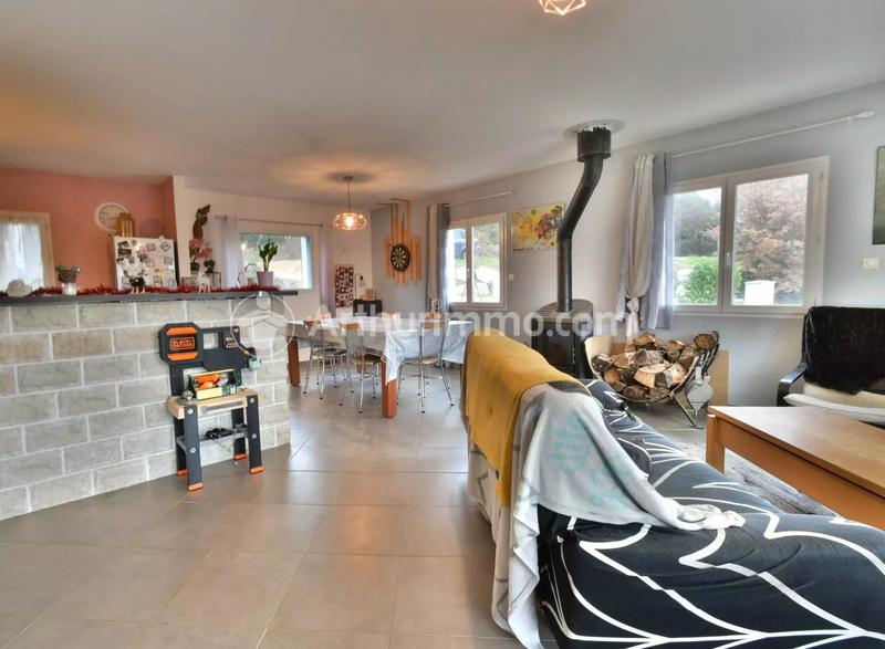 Maison - 130 m² - 6 pièces