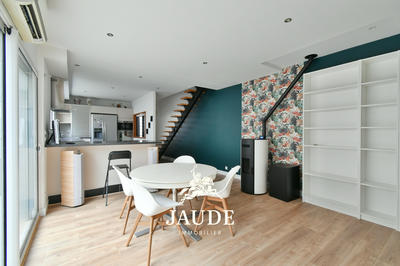 Maison - 105 m² - 4 pièces