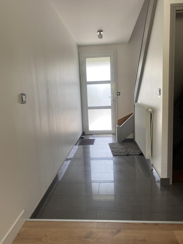 Maison - 180 m² - 7 pièces