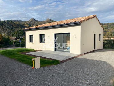 Maison - 78 m² - 4 pièces