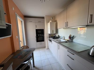 Appartement - 84 m² - 3 pièces