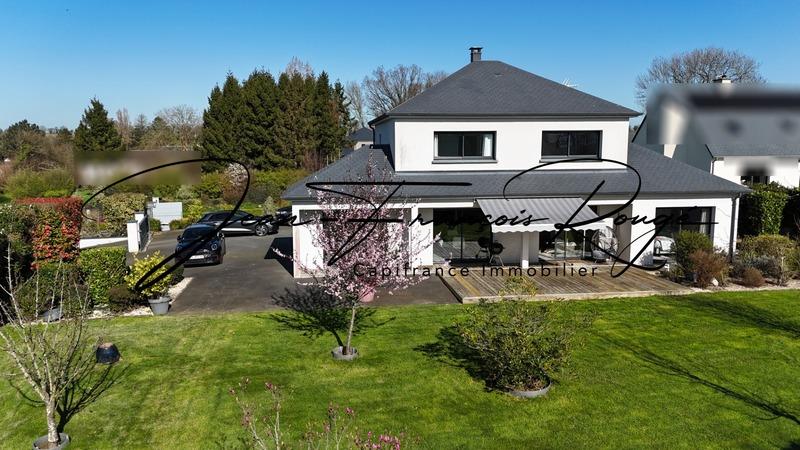 Maison - 170 m² - 7 pièces