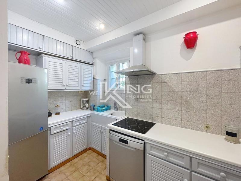 Appartement - 90 m² - 3 pièces