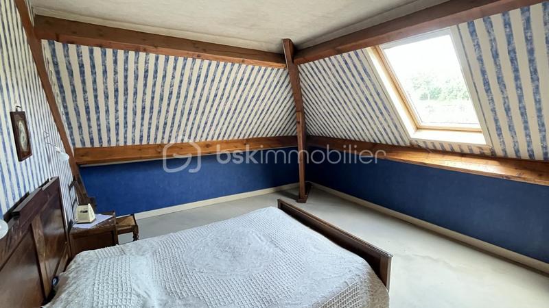 Maison traditionnelle - 198 m² - 7 pièces