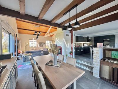 Maison - 178 m² - 5 pièces