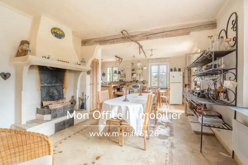 Maison - 168 m² - 6 pièces