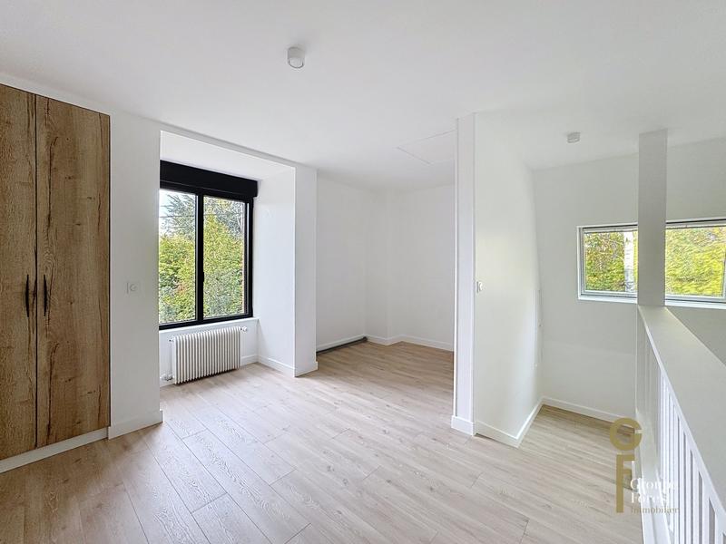 Maison - 193 m² - 5 pièces