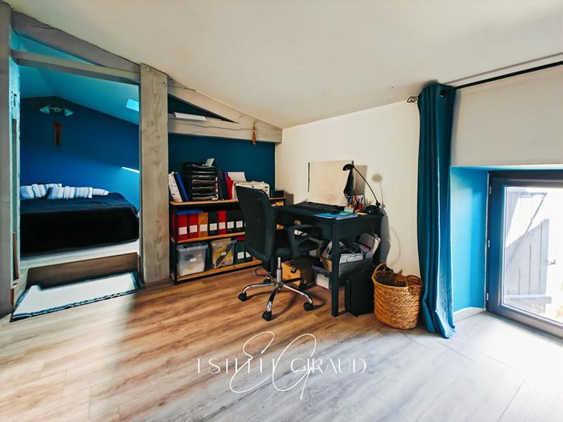 Maison - 101 m² - 3 pièces