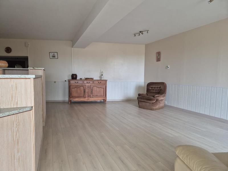 Maison - 195 m² - 6 pièces