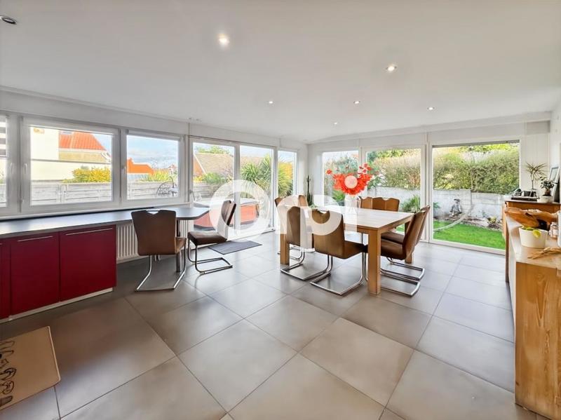 Maison - 174 m² - 5 pièces