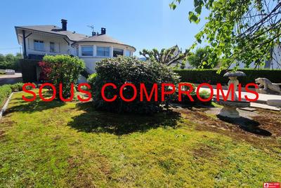 Maison traditionnelle - 164 m² - 5 pièces