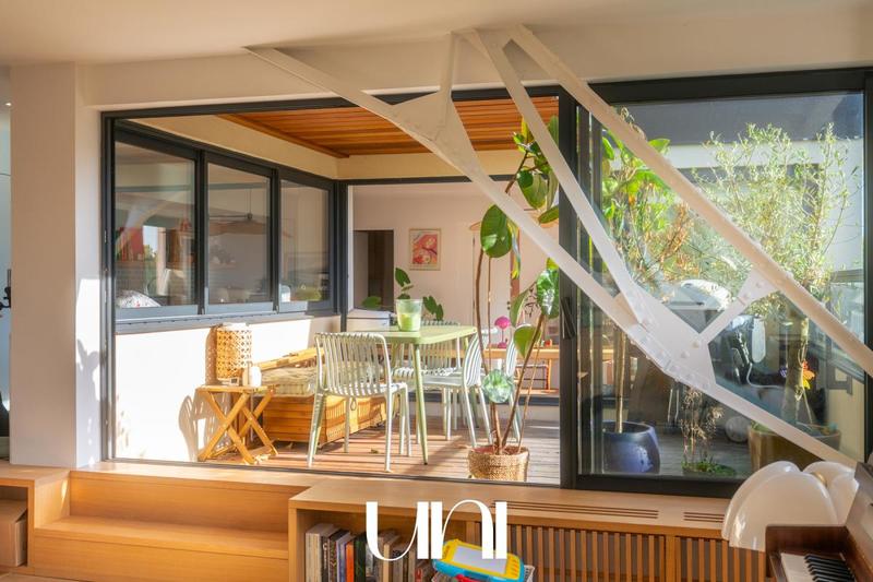 Appartement - 121 m² - 5 pièces