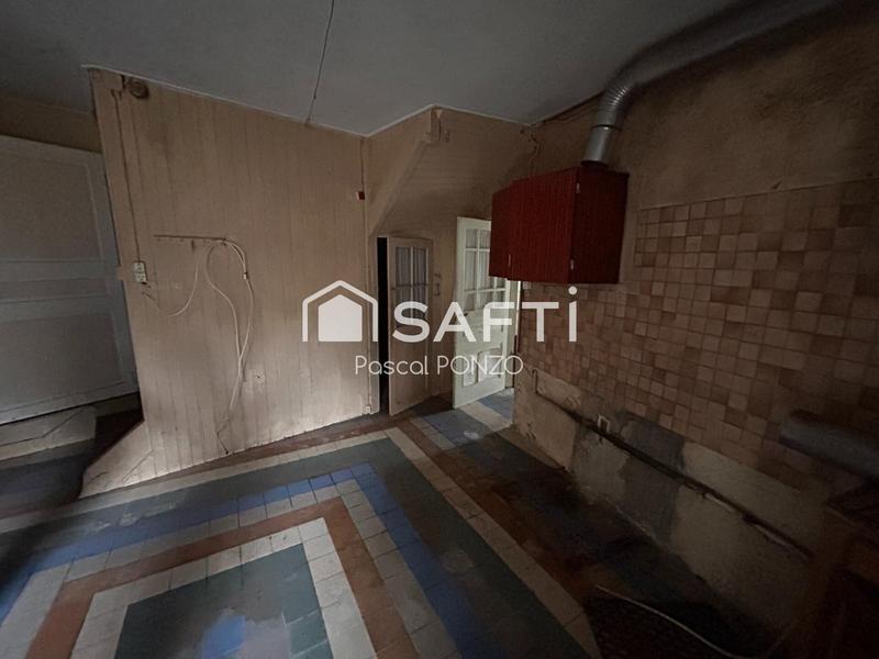 Maison - 175 m² - 12 pièces