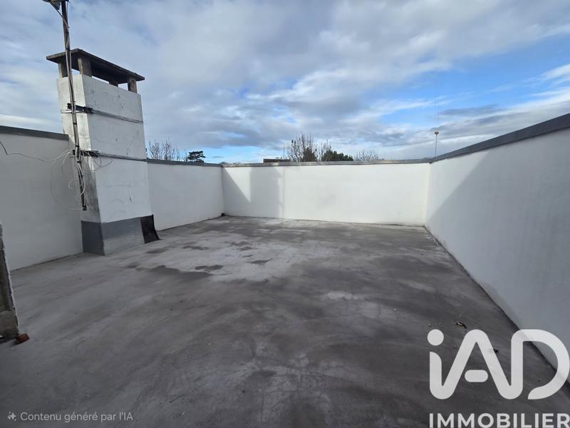 Maison - 90 m² - 5 pièces