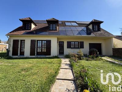 Maison - 160 m² - 8 pièces