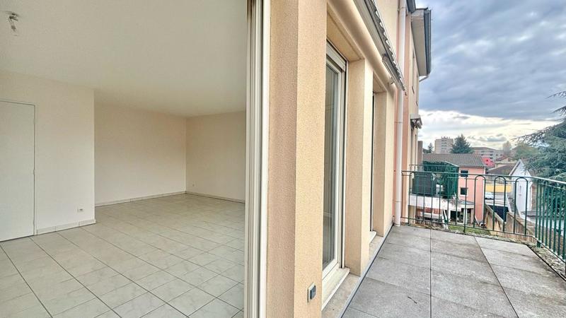 Duplex - 96 m² - 5 pièces