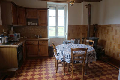 Maison - 137 m² - 7 pièces
