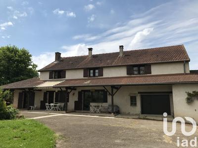 Maison - 195 m² - 8 pièces