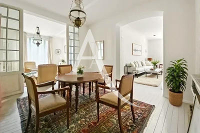 Maison - 182 m² - 5 pièces