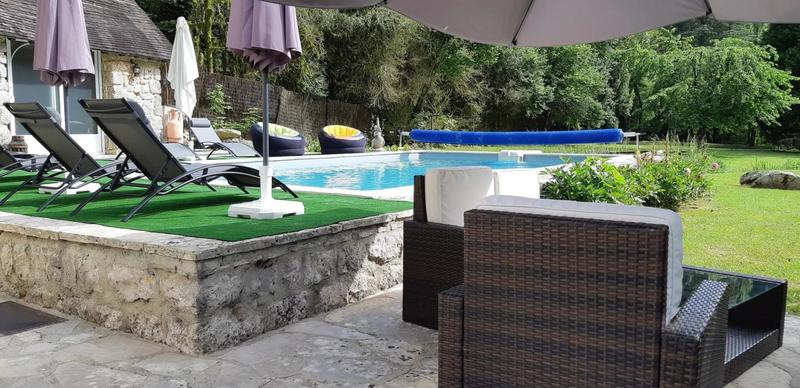 Moulin - 390 m² - 9 pièces