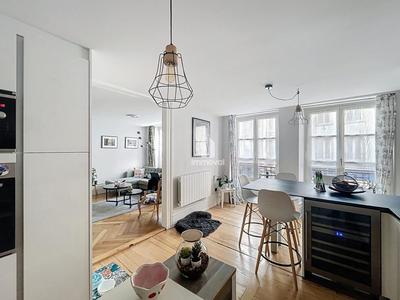 Appartement - 81 m² - 4 pièces