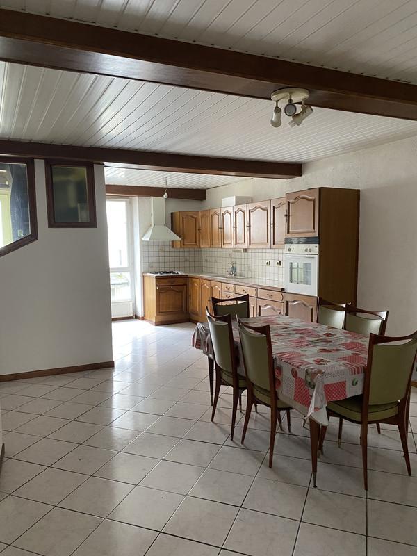 Maison - 169 m² - 5 pièces