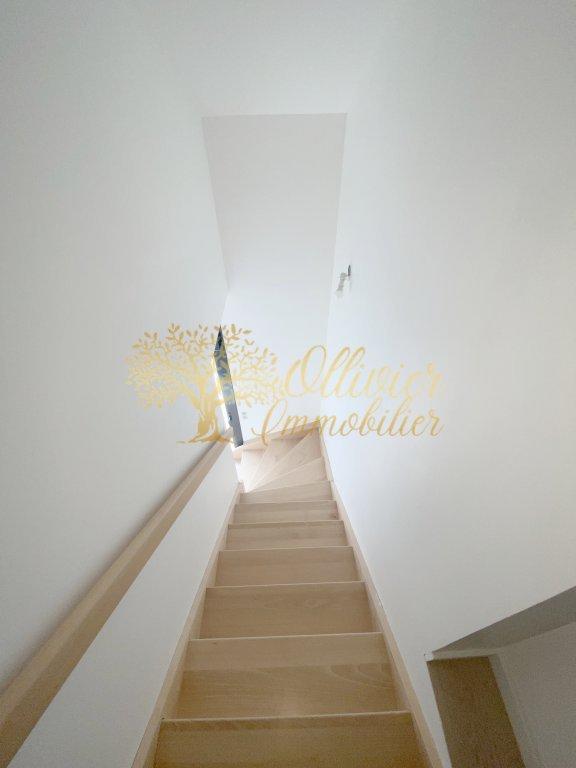 Pavillon - 99 m² - 4 pièces