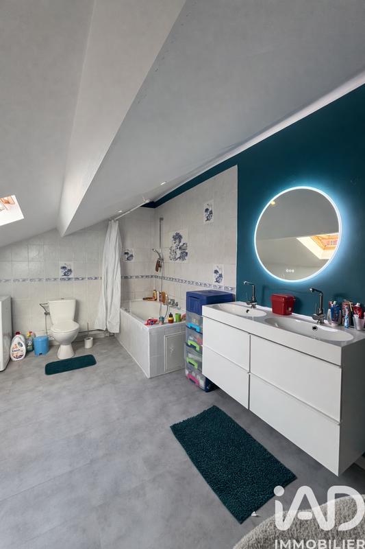 Maison - 91 m² - 5 pièces