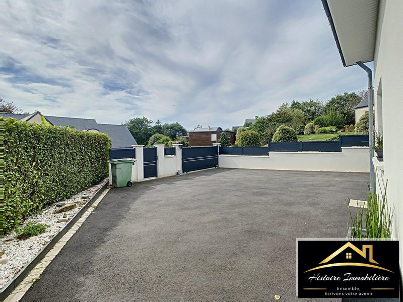 Maison contemporaine - 151 m² - 7 pièces