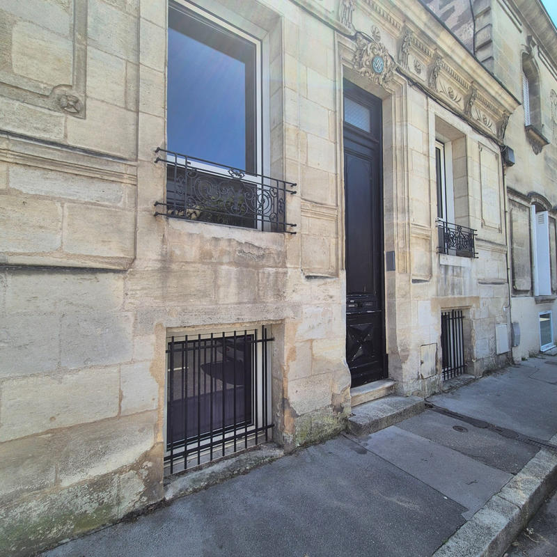 Maison - 121 m² - 5 pièces