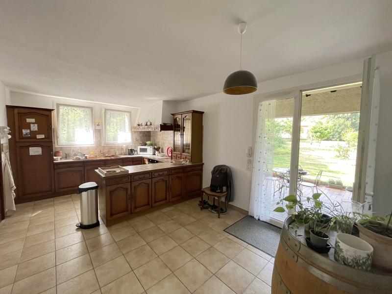 Villa - 165 m² - 10 pièces