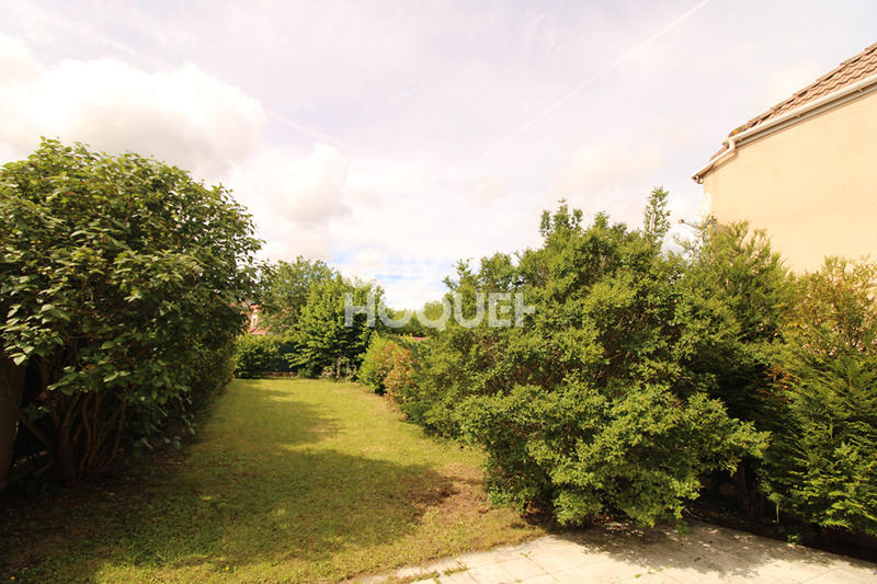 Maison - 80 m² - 5 pièces