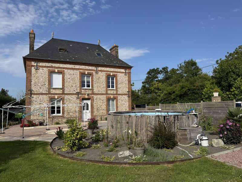 Maison ancienne - 176 m² - 9 pièces