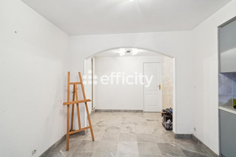 Maison - 130 m² - 7 pièces