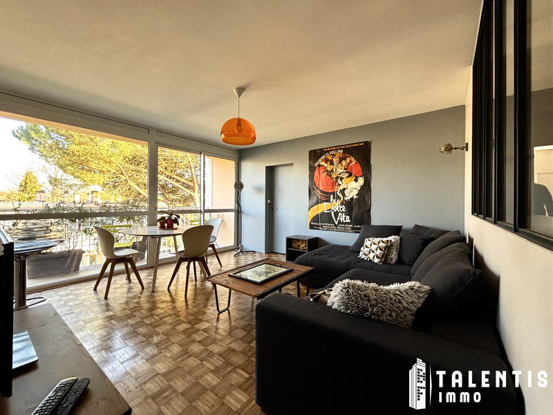 Appartement - 80 m² - 1 pièce