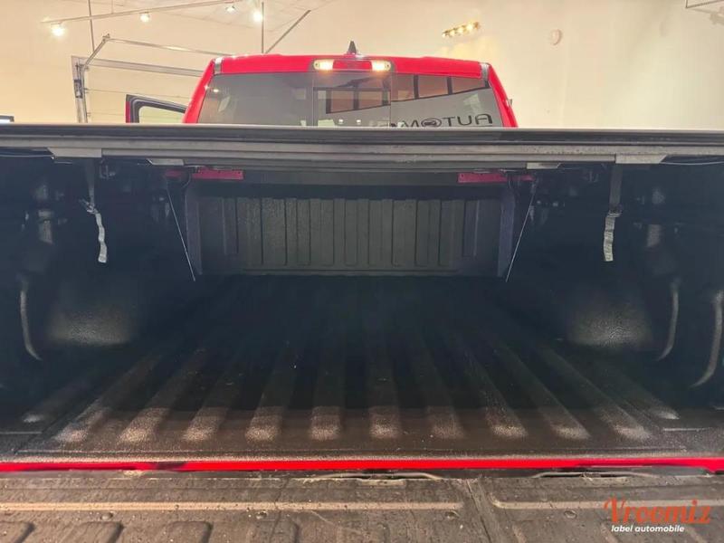 Dodge Ram Laramie 5.7 V8 400ch Double Cab Tva Recuperable