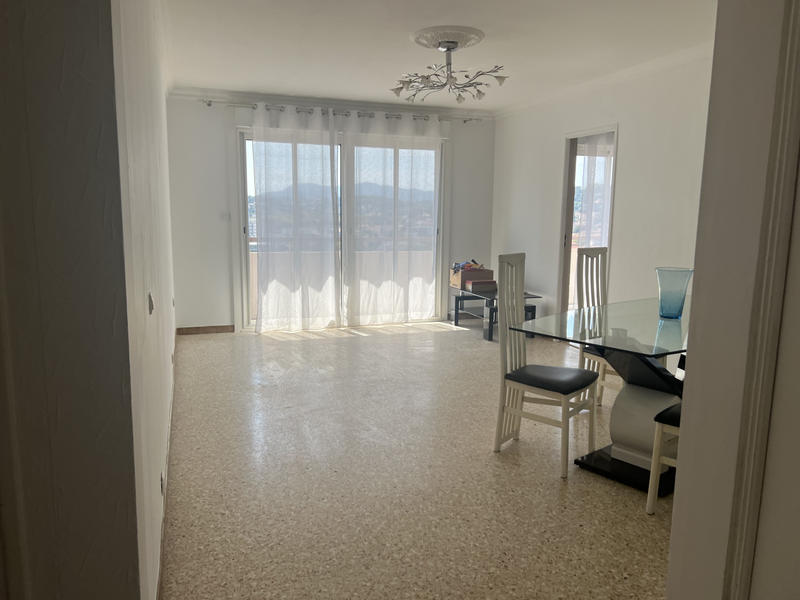 Appartement - 87 m² - 4 pièces