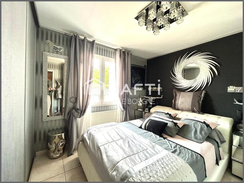 Maison - 132 m² - 6 pièces