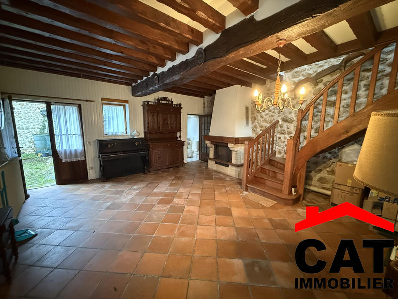 Maison - 233 m² - 7 pièces