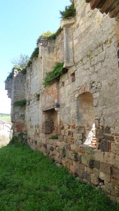 Château - 120 m² - 4 pièces