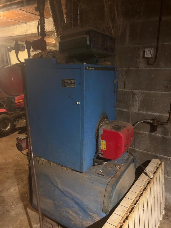 Maison - 80 m² - 5 pièces