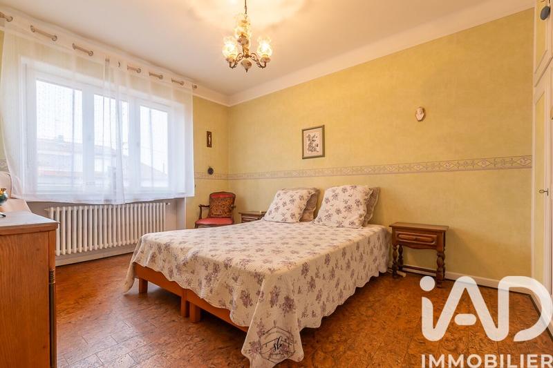 Maison - 194 m² - 7 pièces