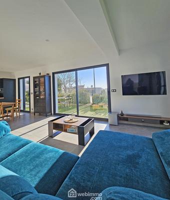 Maison - 100 m² - 4 pièces