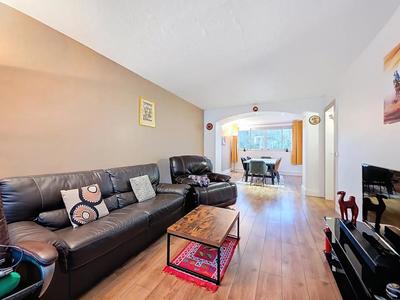 Appartement - 70 m² - 4 pièces