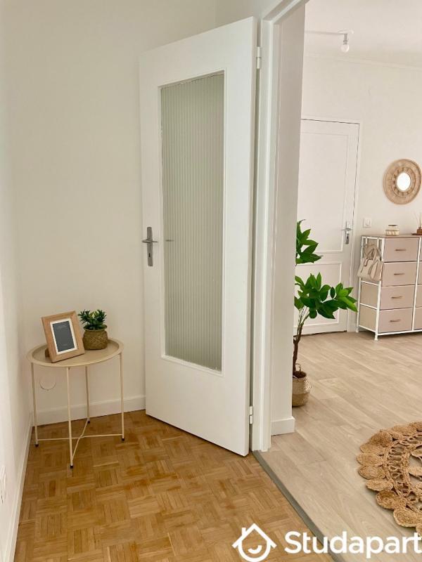 Chambre - 13 m² - 1 pièce