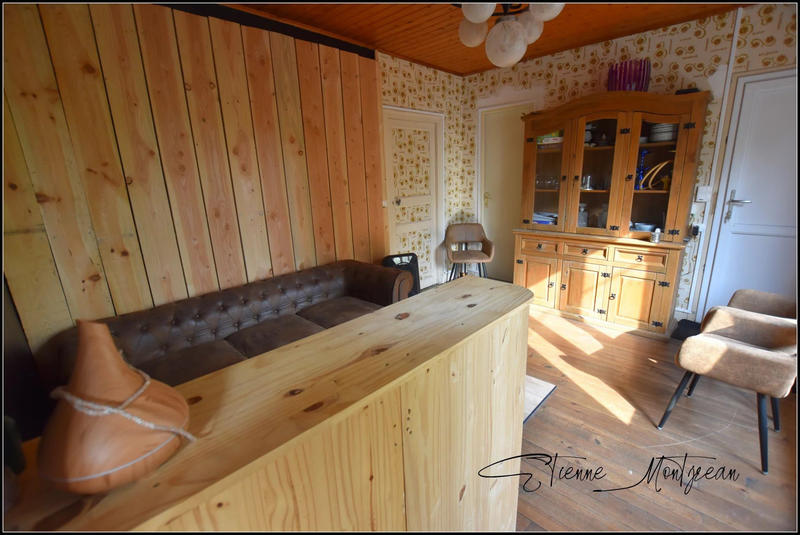 Maison traditionnelle - 69 m² - 4 pièces